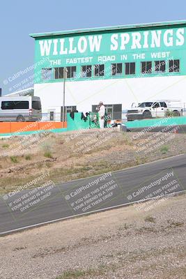 media/Apr-20-2025-AHRMA (Sun) [[393a79c373]]/Race/Group 11 early race/Turn 4b/